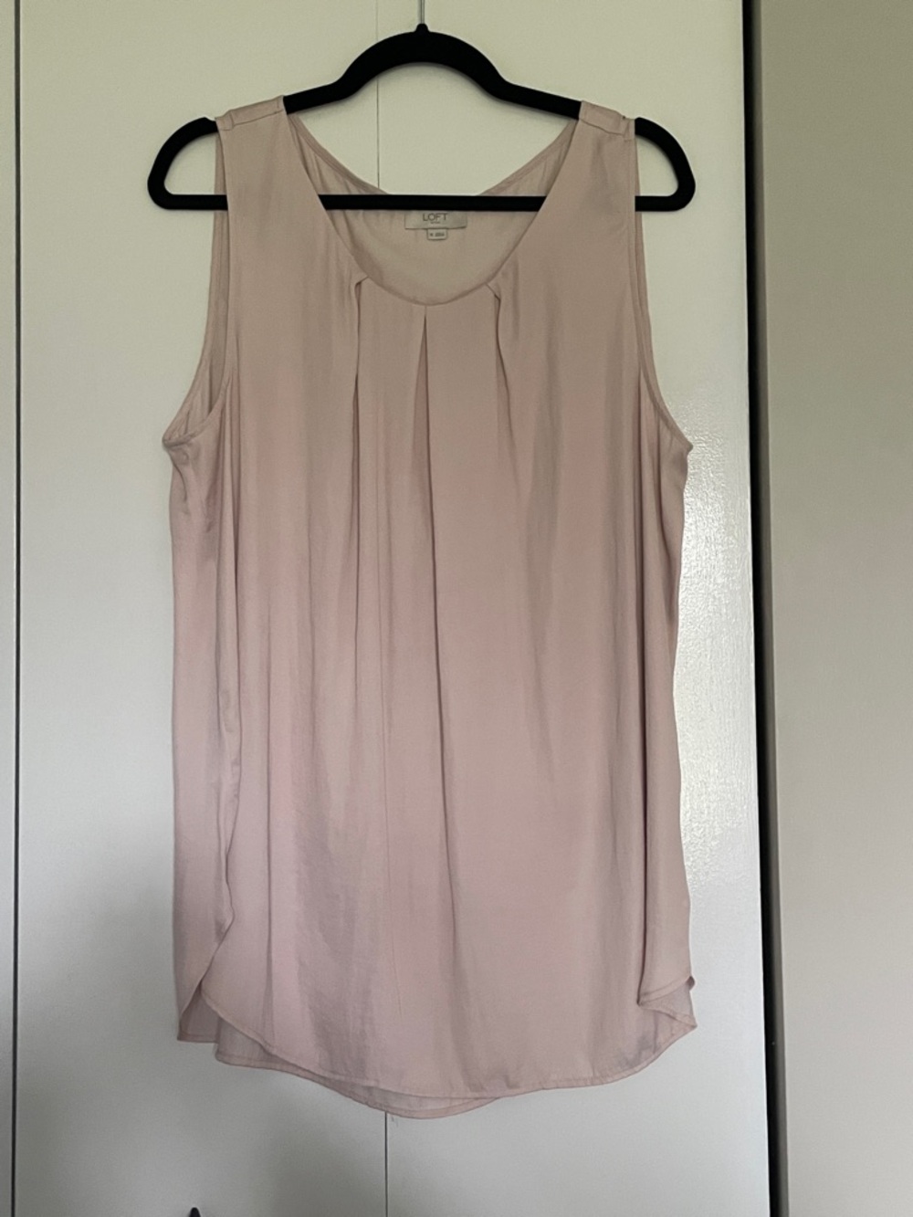 LOFT Sleeveless Pleated Shell Top - Blush